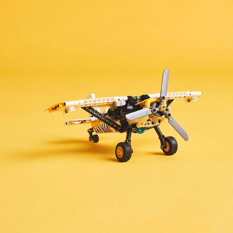 LEGO Technic Avioneta (42198)-7