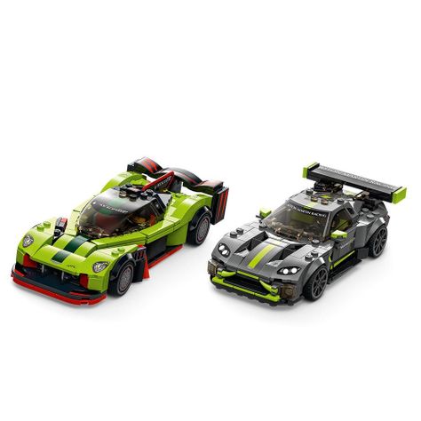 Lego  Aston Martin Valkyrie Amr Pro y Aston Martin Vantage-3
