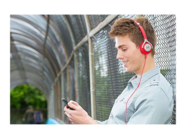 Audífonos Motorola Pulse 2 con micrófono, entrada auxiliar 3.5-3