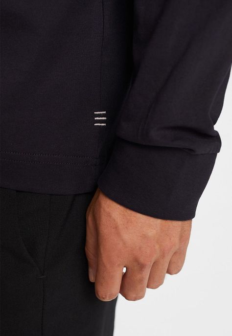 Polera manga larga con cuello alto plegado Hombre Esprit-2