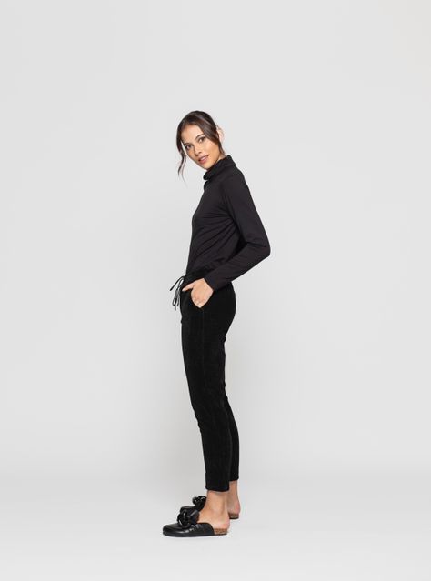 Polera Mujer Soraya Negro Lineatre-0
