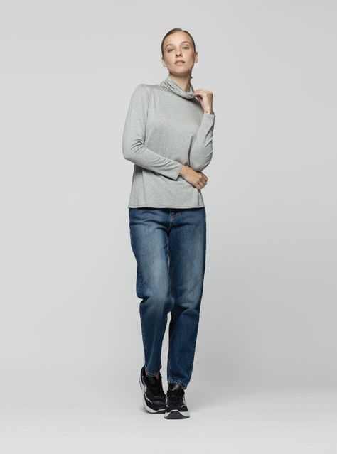 Polera Mujer Soraya Gris Lineatre-2