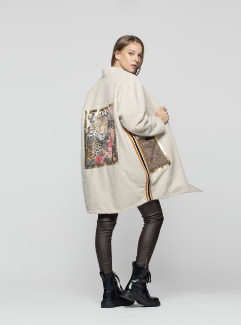 Abrigo Mujer Olea Beige Lineatre-1