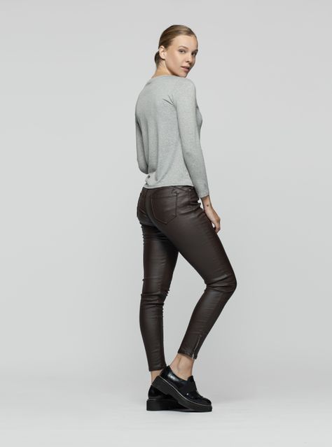 Polera Mujer Iris Gris Lineatre-0