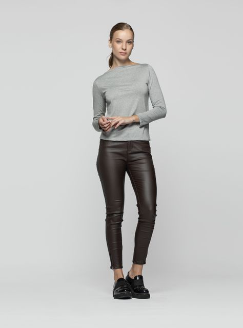 Polera Mujer Iris Gris Lineatre-2