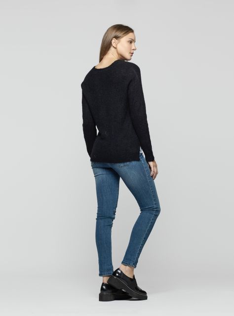 Sweater Mujer Paloma Negro Lineatre-0