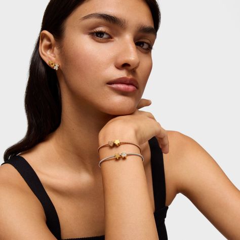 Charm TOUS 1950 corazón con baño de oro 18 kt sobre plata y rodolitas-4