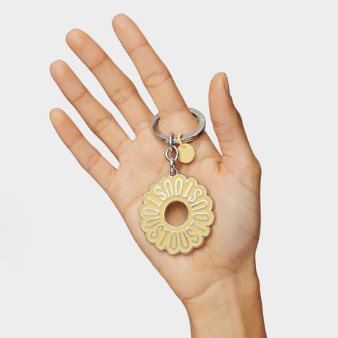 Llavero amarillo TOUS Circle Logo-2