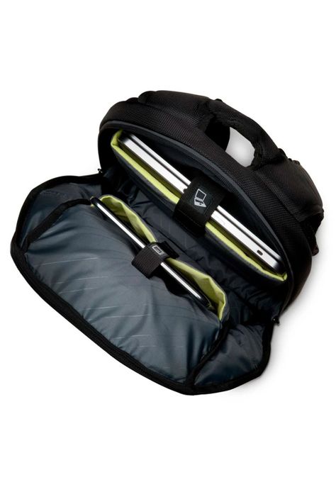 Mochila Ultrabook Kensington 22Lts Triple Trek 14-1