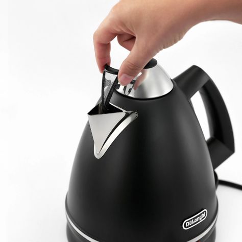 Hervidor De Longhi Argento Negro KBX2016.BK-2