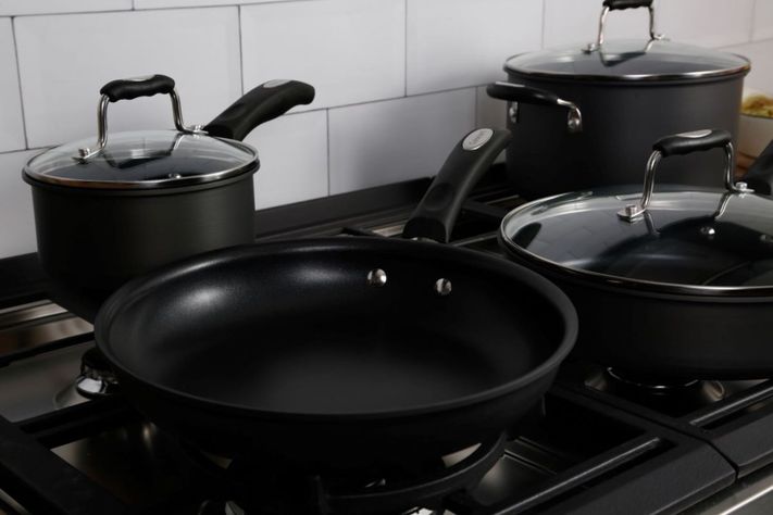 Bateria Cuisinart Classica Anodizado 7P Negra-6