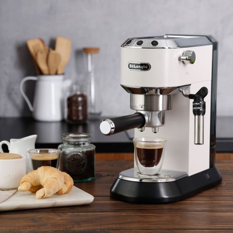 Cafetera DeLonghi Dedica Blanco EC 685 W-6