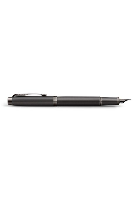 Parker Pluma IM Monochromatic Fuente Titanium-2