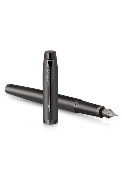 Parker Pluma IM Monochromatic Fuente Titanium-3