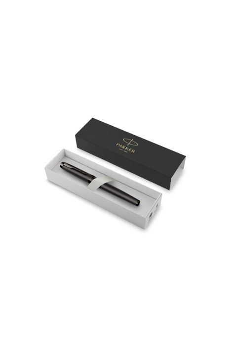 Parker Pluma IM Monochromatic Fuente Titanium-5