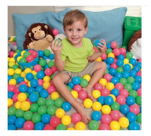 MALETA CON 100 PELOTAS PLÁSTICAS DE  COLORES -2