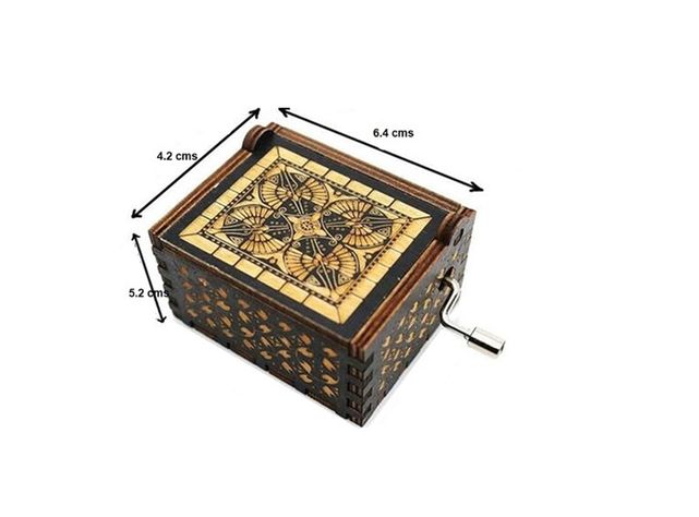 ATTACK ON TITAN caja musical de manivela color negro-1