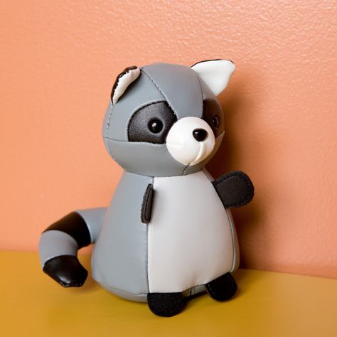 Denver El Mapache - Tiny Friends-5
