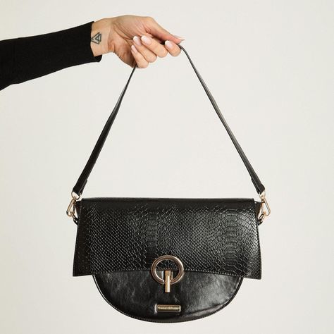 Cartera Rigida Con Pu De Pitón Y Aplicación Negro-0