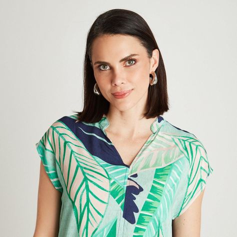 Polera Verde Manga Corta Estampado Frontal-2