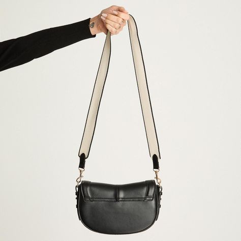 Cartera De Pu Pequeña Con Strap Negro-1