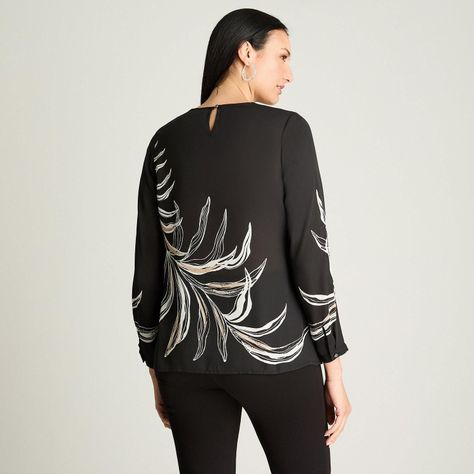 Blusa Manga Larga Escote Redondo Con Capas Negro-1