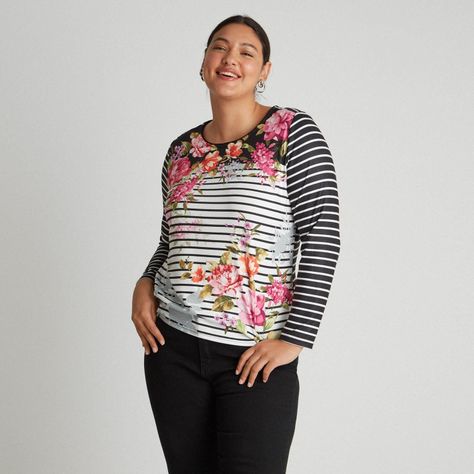 Polera Lanilla Cuello Redondo Estampada Negro-1