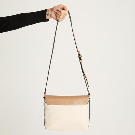 Cartera Pequeña De Pu Con Contraste De Arena-1