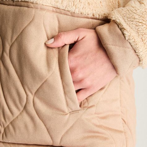 Polerón Coral Fleece Con Detalles En Quilted Beige-1