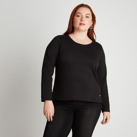 Polera Manga Larga Con Aplicación de Macramé Negra-1