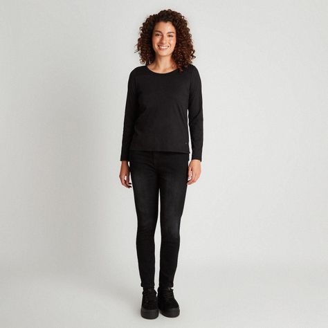 Polera Manga Larga Con Aplicación de Macramé Negra-6