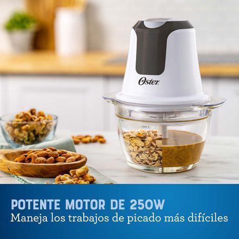 Mini picadora Oster® 3 tazas con tazón de vidrio FPSTFP3340-5