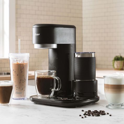 Cafetera Latte Oster® Con Espumador Bvstdc02b-1