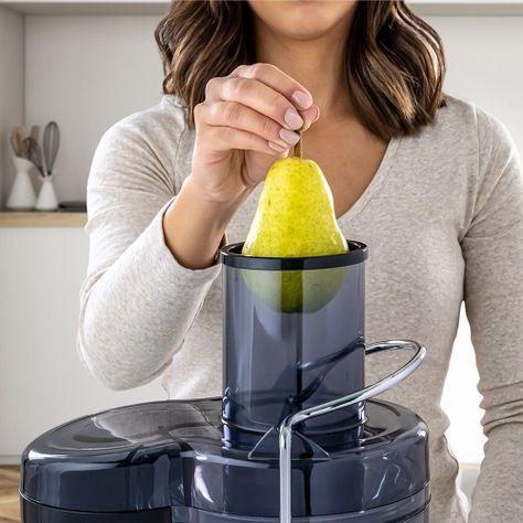 Extractor de jugos Oster® boca ancha FPSTJE320S-3