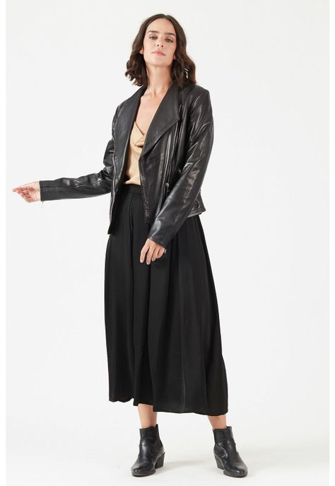 Chaqueta de cuero negra-4