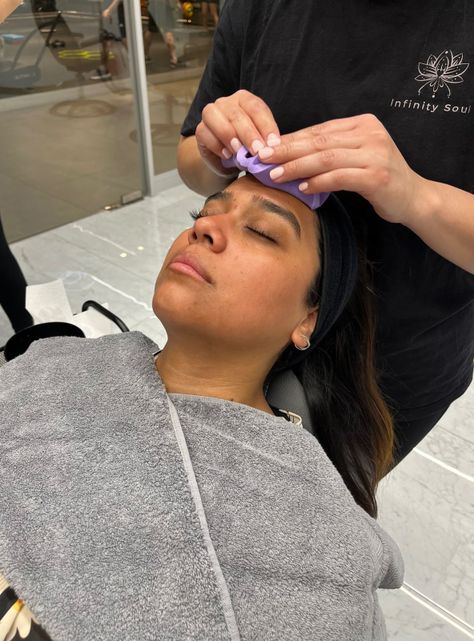 SKIN DETOX (Limpieza + gimnasia facial)-0