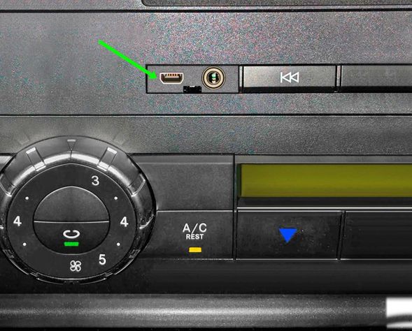 Cable Adaptador Otg Mini Usb V3 Para Radio Auto Chery Tiggo Fulwin Hyundai Accent Jac-7