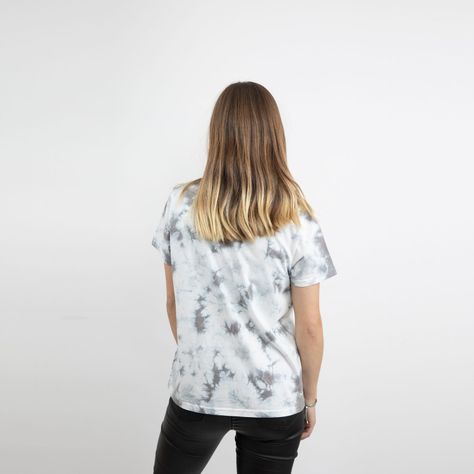 Polera Mujer Rey León Enamorados Gris Disney-1