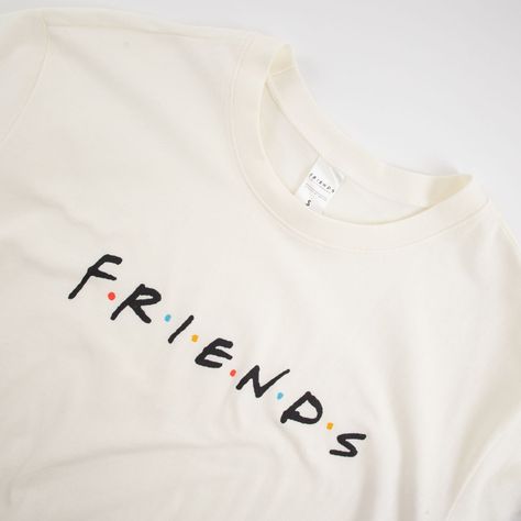 Pijama Mujer Classic Name Crema Friends-3