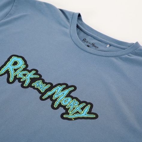 Polera Manga Corta Hombre Celeste Rick and Morty-1