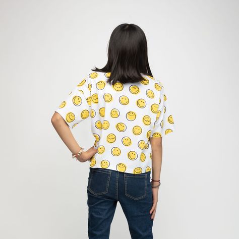 Polera Niña Full Print Blanco SmileyWorld ®-1