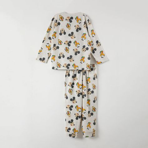 Conjunto Pijama Buzo Niño Mickey Amigos Gris Disney-3