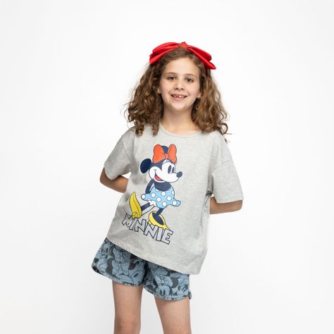 Polera Niña Pose Minnie Gris Disney-0