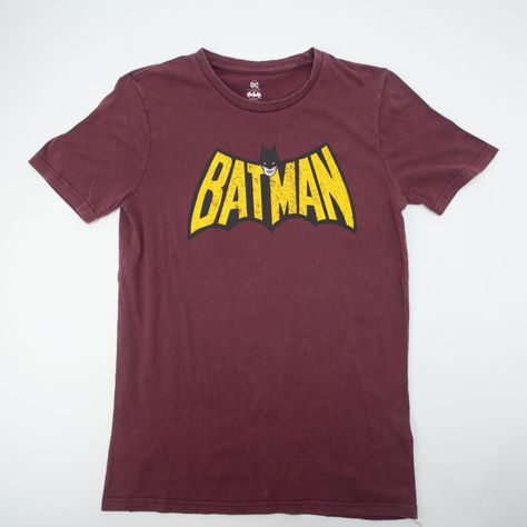 Polera Hombre Batman Face on Logo Burdeo DC Comics-0
