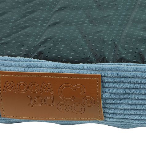 Cama para mascota perro rocky 74x48x6 cm M-4