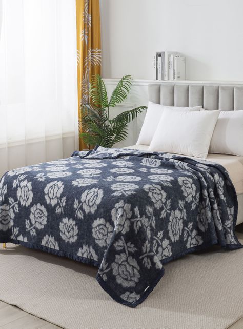 FRAZADAS ANDES CLASSIC JACQUARD AZUL 2 PLAZAS-0