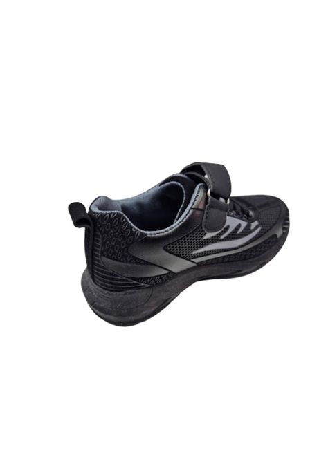 Zapatilla Urbana Negro Velcro Niño-1