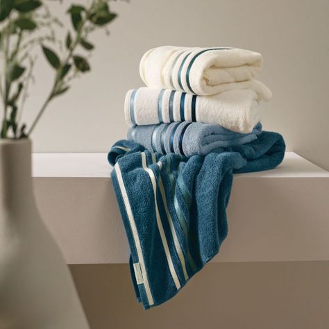 Toalla de baño Karsten Lumina 500gr 70 x 140 cm Azul Marino/Azul-2