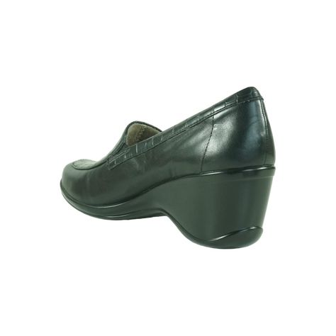MOCASIN NATURALIZER IRWIN NEGRO MUJER-4