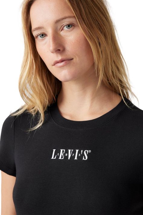 Polera Mujer Gr Essential Tee Negro Levis 001MY-0001-3